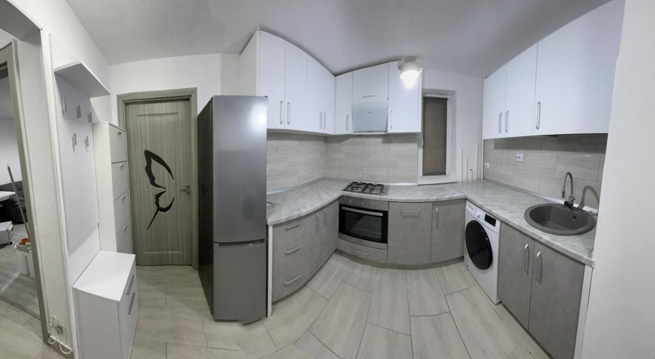 Home Sweet Home Apartment With 3 Rooms Buzău Dış mekan fotoğraf