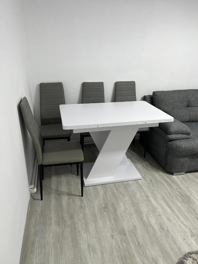 Home Sweet Home Apartment With 3 Rooms Buzău Dış mekan fotoğraf